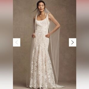 Wtoo by Watters Valette Square-Neck Lace Wedding Gown